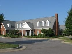 Exterior of Bennett Funeral Home's Mechanicsville Chapel